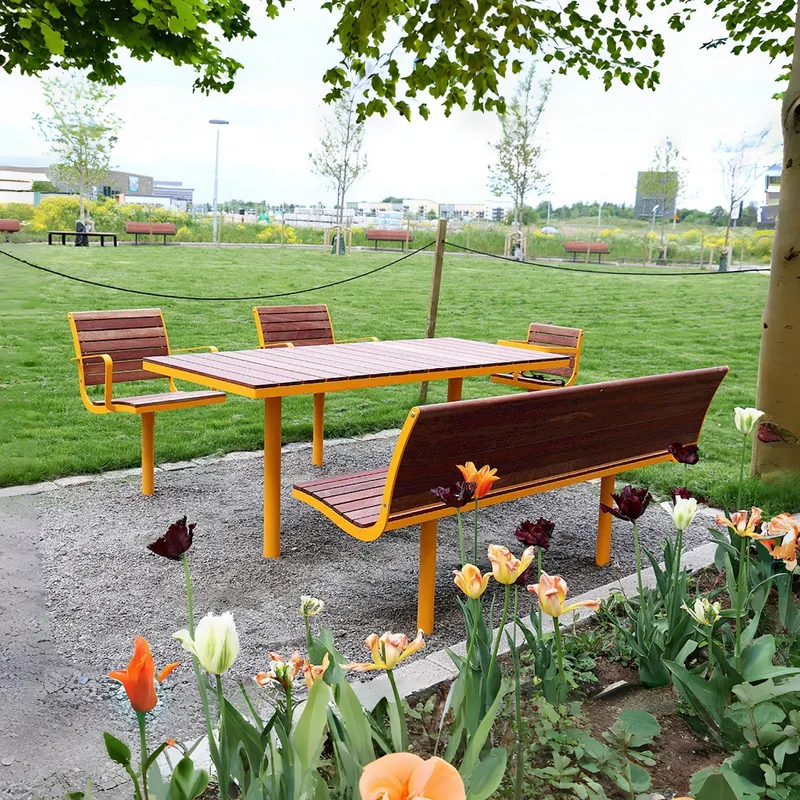 屋外公園用テーブルと椅子セット 木製レジャー組み合わせガーデ - Outdoor Furniture Yellow のレビューと価格