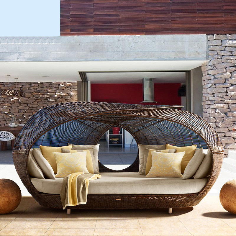 屋外用高品質ラタン製ハーフラウンドデイベッド、柔らかいクッシ - Outdoor Furniture For Sale のレビューと価格