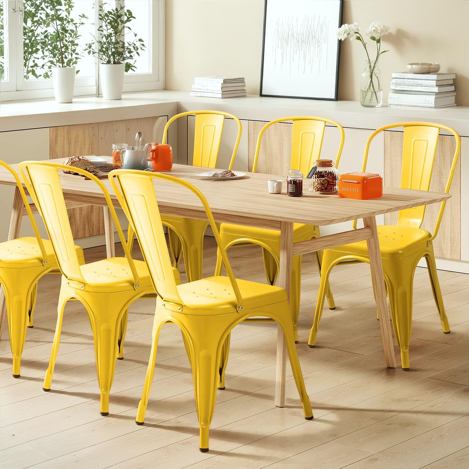 金属製ダイニングチェア 4 個セット 屋内屋外用 スタッカブ - Outdoor Furniture Yellow のレビューと価格