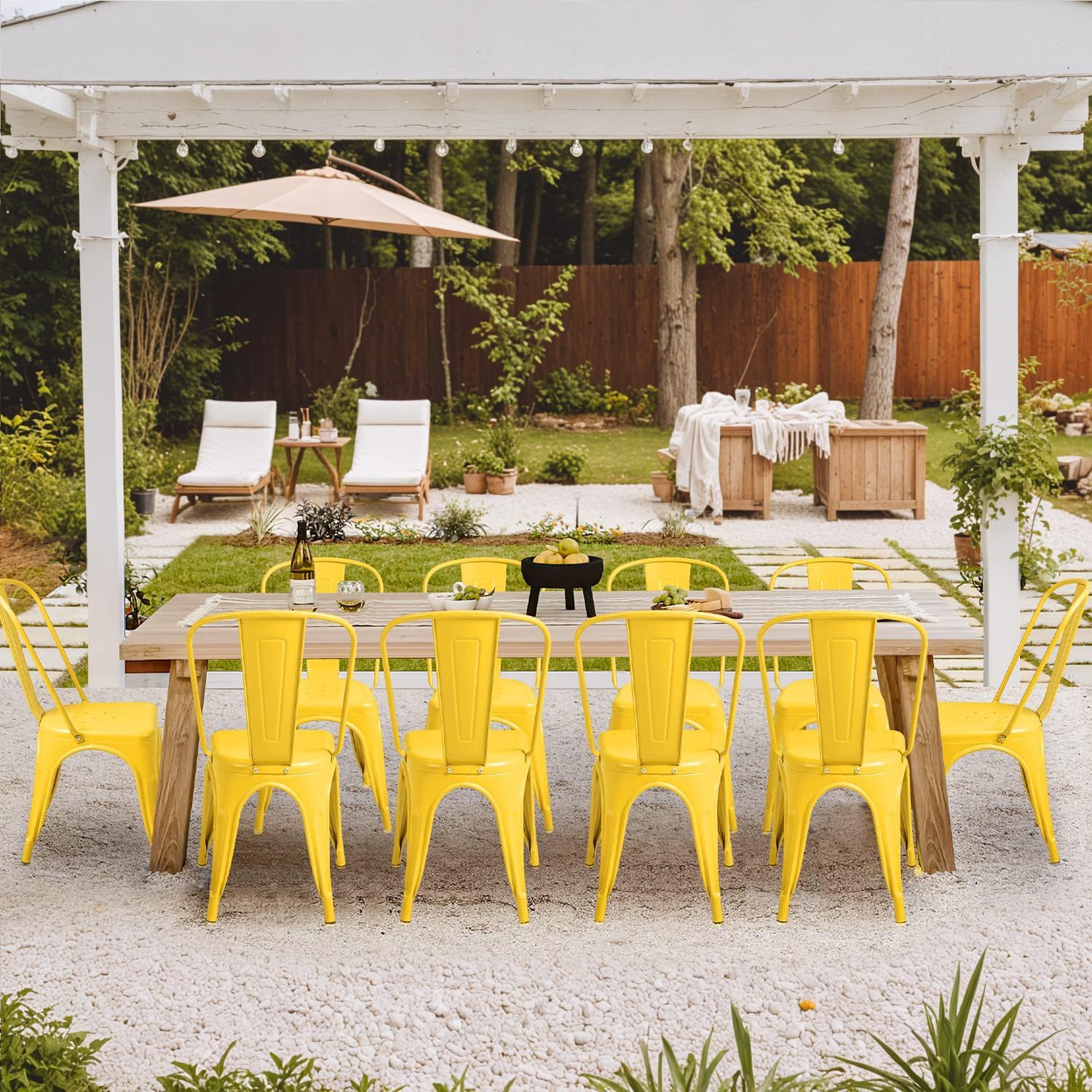金属製ダイニングチェア 4 個セット 屋内屋外用 スタッカブ - Outdoor Furniture Yellow のレビューと価格