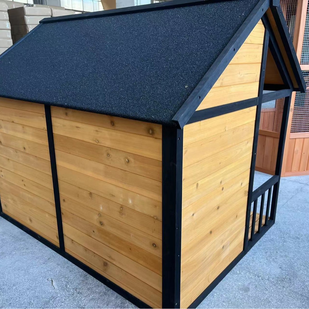 黄色の無地の屋外犬小屋、アスファルト屋根付き木製ペット家具 - Outdoor Furniture Yellow のレビューと価格